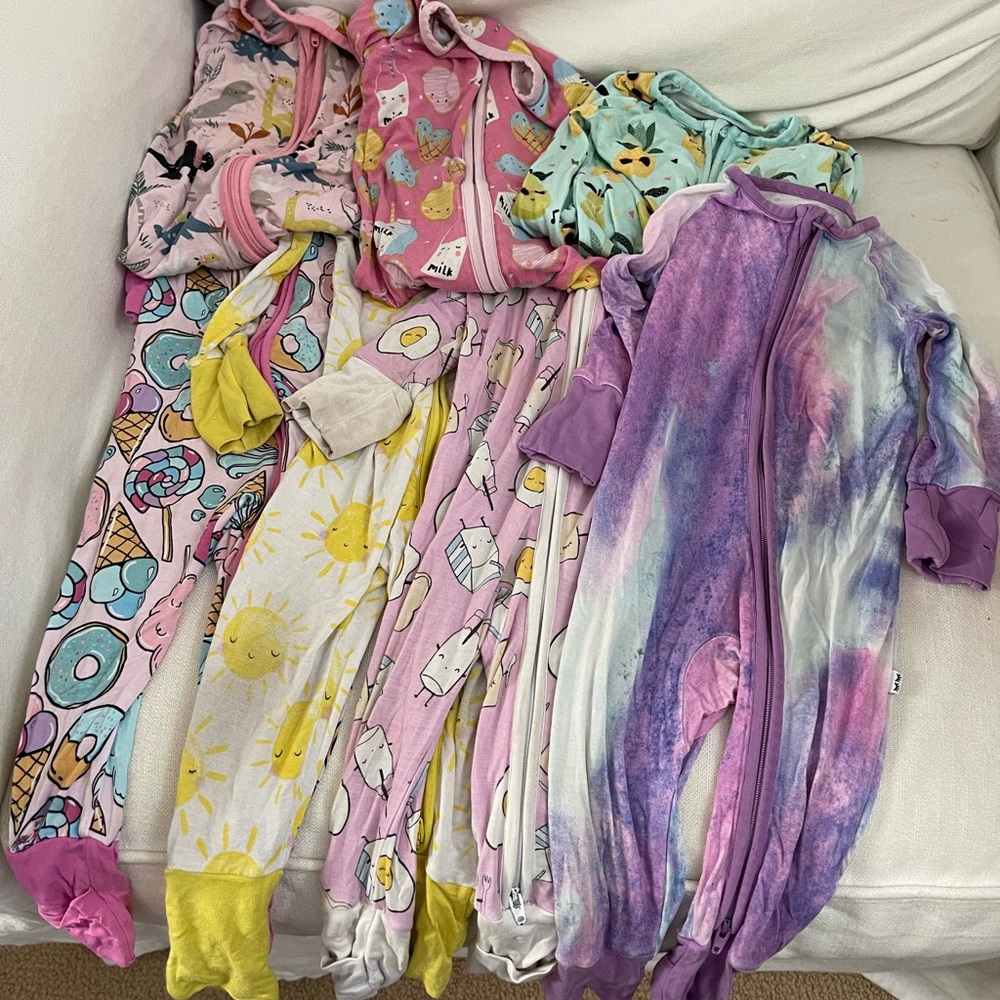 LOT of little sleepies 7 pairs